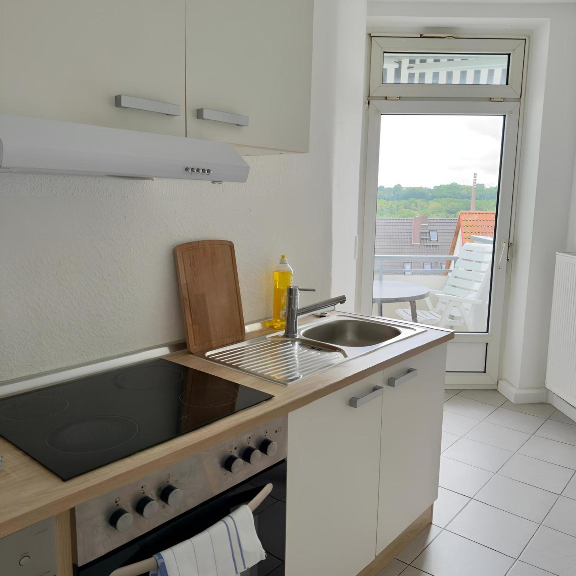 Raha Apartments - Ihr Komfortables Zuhause - Garten - Vollausstattung - Balkon - Parkplatz 卡塞尔 外观 照片